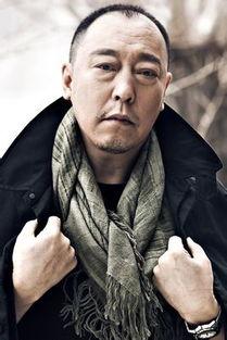 演员倪大红个人资料,演艺界的老戏骨，从平凡走向辉煌的人生历程